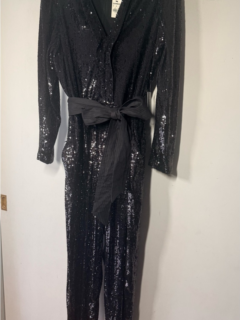 Express Elegant, Glamorous Black Evening Sequin Long-Sleeve Jumpsuit with Sash - Picture 4 of 6